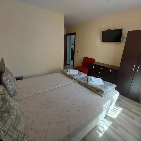 Sharkova House バンスコ