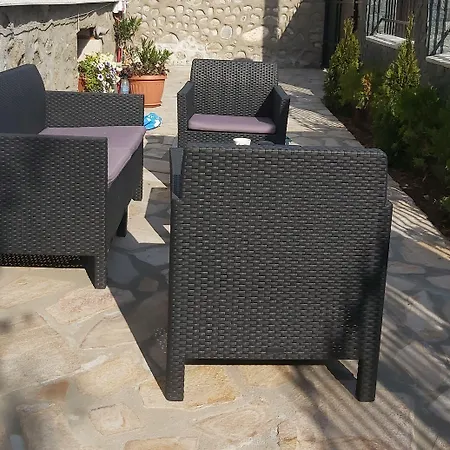 Гостьовий будинок Sharkova House 2*