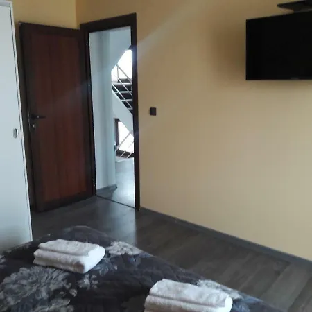 Sharkova House Бансько