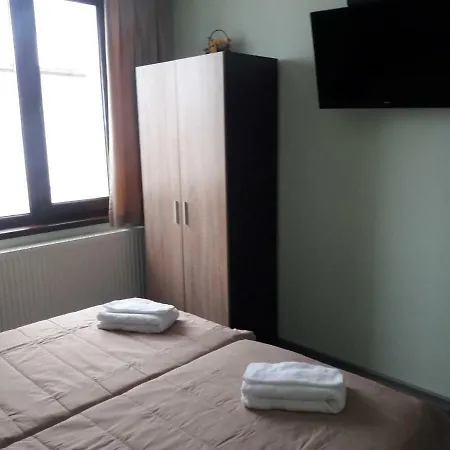 Gæstehus Sharkova House 2*