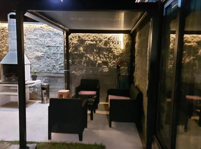 Sharkova House Гостевой дом 2*