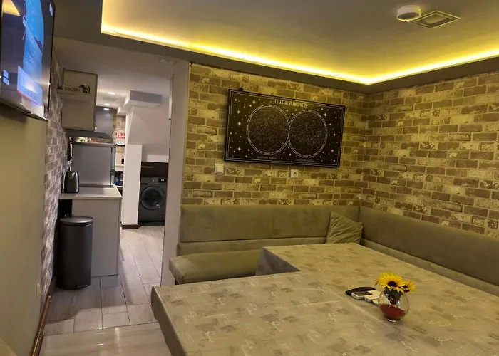 Sharkova House Гостевой дом Банско