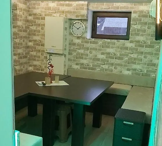 Sharkova House Гостевой дом Банско