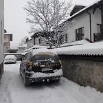 Sharkova House 2* Bansko