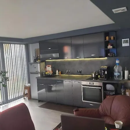 Sharkova House