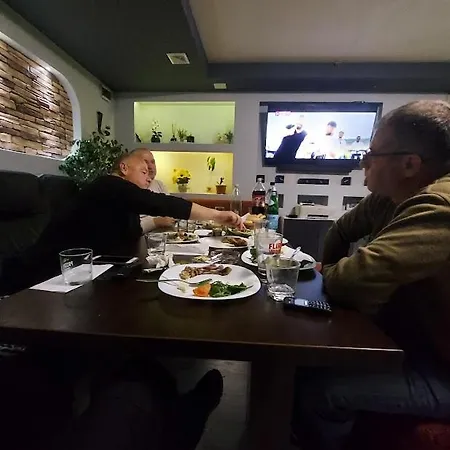 Sharkova House Гостевой дом Банско