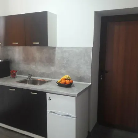 Sharkova House バンスコ