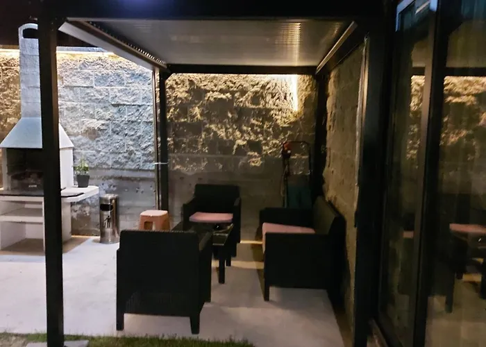 Sharkova House 招待所